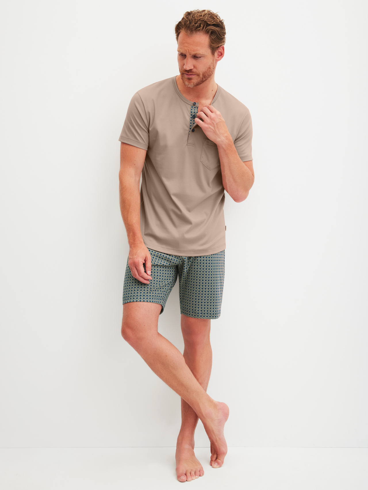CALIDA Relax Choice 1 Kurz-Pyjama für Herren, L, Blau,Beige, Mit natürlichem Komfort durch die Nacht
